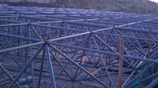 溧阳概述网架加工中对钢材的质量的过细恳求